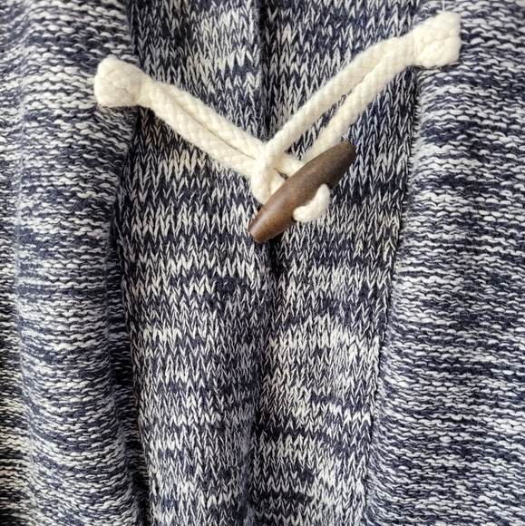 H&M Toggle Cardigan - Picture 4 of 5